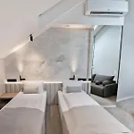 Отель Molo Osiek (Lesser Poland)