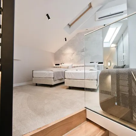 Molo Готель 4*