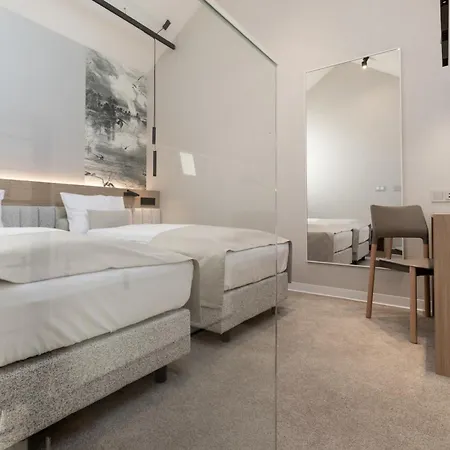 Molo Hotel 4*