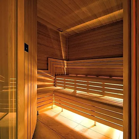 Molo 4* Osiek (Lesser Poland)