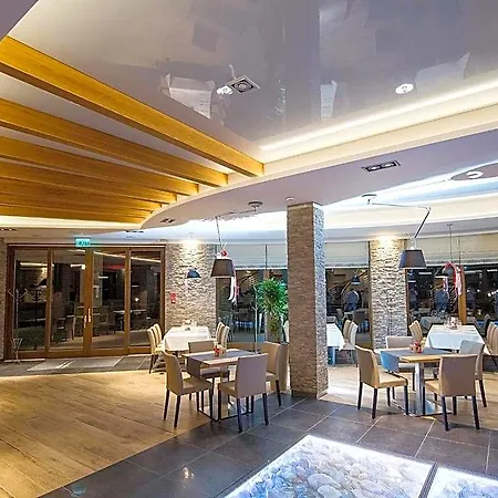 Hotel Molo 4*