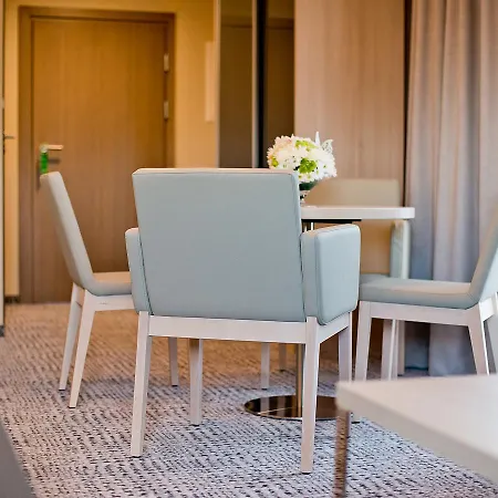 Molo Hotel